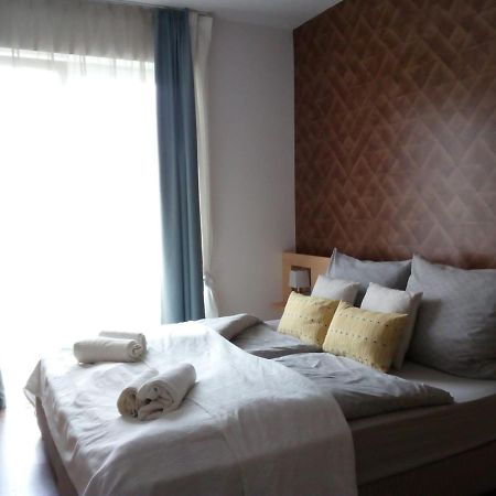 Fuered Central Apartman 블로톤퓌레드 외부 사진